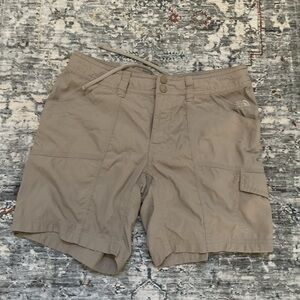 The North Face women’s Beige Cargo Shorts